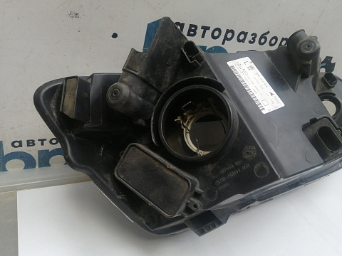 Фотография детали AA046034; Фара галоген левая (6RU941015) для Volkswagen Polo V Sedan (2010-2014)/БУ; Оригинал; Р1, Мелкий дефект; . Фото номер 12