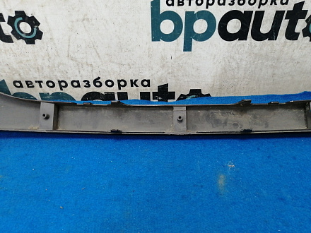 AA028840; Накладка переднего бампера (86550-2Y000) для Hyundai IX35/БУ; Оригинал; Р1, Мелкий дефект; 