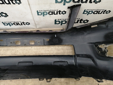 Фотография детали AA037481; Бампер передний; без паркт.; под омыват. (52119-60E01) для Toyota Land Cruiser Prado 150 (2010 — 2013)/БУ; Оригинал; Р1, Мелкий дефект; . Фото номер 16