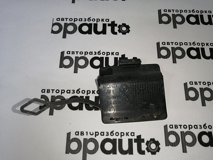 AA045003; Заглушка буксир. крюка заднего бампера (51127184784) для BMW 5 серия VI Sedan (F10) (2009-2013)/БУ; Оригинал; Р0, Хорошее; 