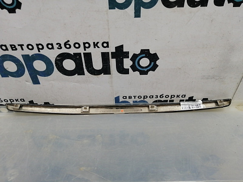 Фотография детали AA045574; Молдинг крышки багажника, нижний хром (90816-1BA0A) для Infiniti/БУ; Оригинал; Р1, Мелкий дефект; . Фото номер 8