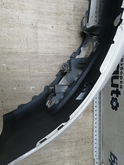 BA000247; Бампер передний; под паркт.; под омыват. (5M0807221N) для Volkswagen Golf Plus II (2009-2014)/БУ; Оригинал; Р1, Мелкий дефект; 