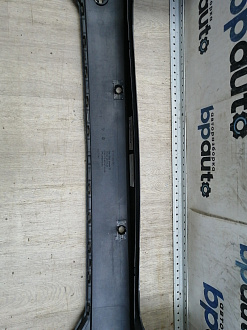 AA046224; Бампер задний; под паркт. (1T0807417K) для Volkswagen Touran II (2010-2015)/БУ; Оригинал; Р1, Мелкий дефект; 