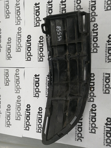 Фотография детали AA045558; Решетка переднего бампера правая (53127-42040) для Toyota Rav4 40 (2013 — 2015)/БУ; Оригинал; Р1, Мелкий дефект; . Фото номер 5