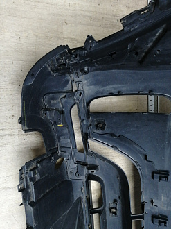 AA046068; Бампер передний; под паркт.; под омыват. (HY32-17F003-AAW) для Land Rover Discovery V L462 (2017 - 2020)/БУ; Оригинал; Р1, Мелкий дефект; 