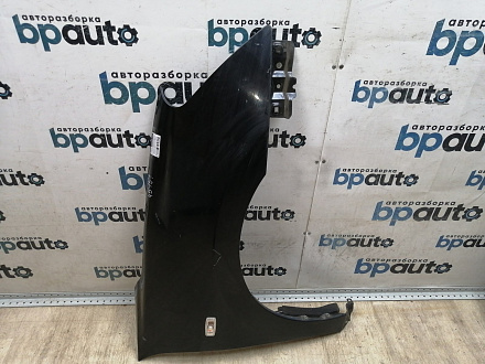 AA045151; Крыло переднее правое (63100-4AA8B) для Nissan Almera III (G15) (2012-2018)/БУ; Оригинал; Р1, Мелкий дефект; 