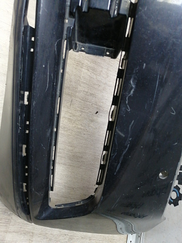 Фотография детали AA045038; Бампер передний; под паркт.; без омыват. (3G0807221) для Volkswagen Passat/БУ; Оригинал; Р1, Мелкий дефект; . Фото номер 10