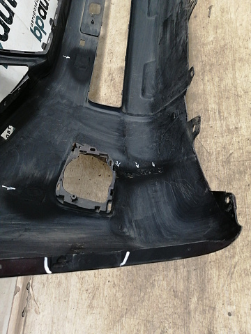 Фотография детали AA037481; Бампер передний; без паркт.; под омыват. (52119-60E01) для Toyota Land Cruiser Prado 150 (2010 — 2013)/БУ; Оригинал; Р1, Мелкий дефект; . Фото номер 25