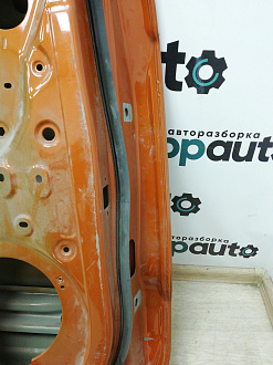 AA004990; Дверь задняя левая (8U0833051) для Audi Q3/БУ; Оригинал; Р0, Хорошее; (LX2U) Оранжевый, рыжий