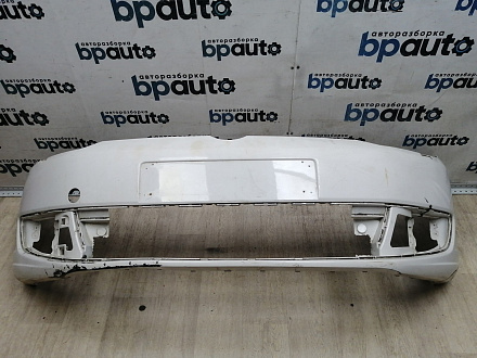 AA045692; Бампер передний; без паркт.; под омыват. (1T0 807 221 M) для Volkswagen Touran II (2010-2015)/БУ; Оригинал; Р1, Мелкий дефект; 