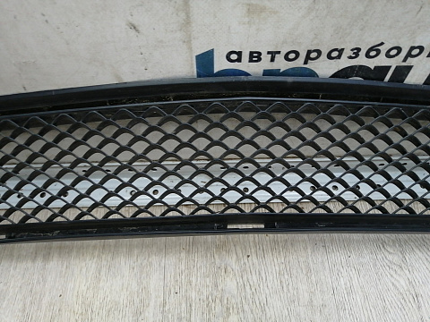 Фотография детали AA046140; Решетка переднего бампера нижняя, AMG (A1668855925) для Mercedes-Benz M-klasse III (W166) (2011-2015)/БУ; Оригинал; Р1, Мелкий дефект; . Фото номер 3