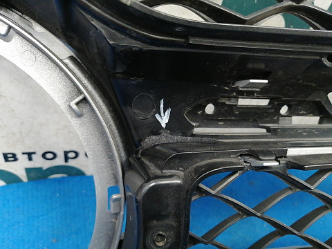 Фотография детали AA027392; Решетка радиатора (A2538800002) для Mercedes-Benz GLC-klasse I рест. (X253) (2019-н.в.)/БУ; Оригинал; Р1, Мелкий дефект; . Фото номер 12