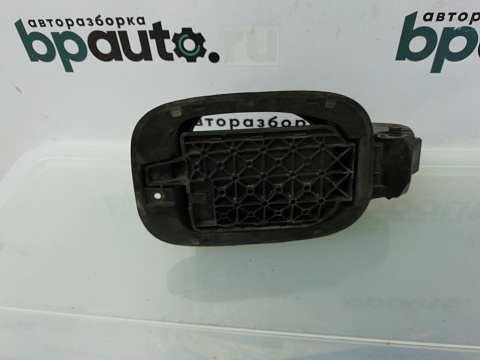 Лючок бензобака Ауди Q5 I 2008-2012, б/у, фото 1