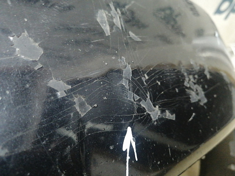 Фотография детали AA045712; Бампер передний; без паркт.; под омыват. (BR5H-50031) для Mazda 3 I (BK) рест. Sedan (2006-2009)/БУ; Оригинал; Р1, Мелкий дефект; . Фото номер 5