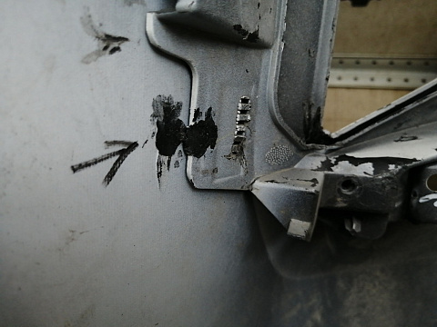 Фотография детали AA045834; Бампер передний; без паркт.; без омыват. (6400J511ZZ) для Mitsubishi Pajero Sport III рест. (2019-н.в.)/БУ; Оригинал; Р2, Удовлетворительное; . Фото номер 33