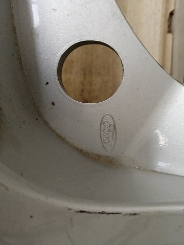 Фотография детали AA040733; Бампер задний; под паркт. (8M51-N17906-A) для Ford Focus II Wagon рест. (2007- 2011)/БУ; Оригинал; Р1, Мелкий дефект; . Фото номер 4