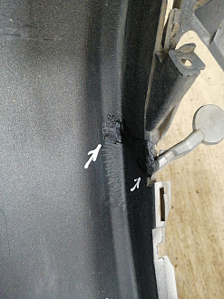 AA033636; Бампер передний; без паркт.; без омыват. (13225746) для Opel Astra/БУ; Оригинал; Р1, Мелкий дефект; 