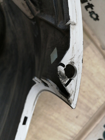 Фотография детали AA000659; Бампер задний; под паркт. (8T8 807 511) для Audi A5 I Sportback (2007-2011)/БУ; Оригинал; Р1, Мелкий дефект; . Фото номер 9