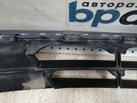 AA045107; Решетка переднего бампера (86561-4L500) для Hyundai Solaris/БУ; Оригинал; Р1, Мелкий дефект; 