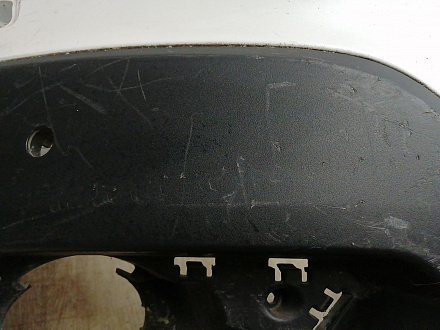 AA045560; Бампер передний; под паркт.; под омыват. (95122388) для Opel Mokka (2012 - 2015)/БУ; Оригинал; Р1, Мелкий дефект; 