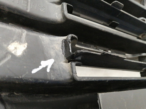 Фотография детали AA038912; Решетка переднего бампера (9686571877) для Peugeot 508 (2011-2014)/БУ; Оригинал; Р2, Удовлетворительное; . Фото номер 17