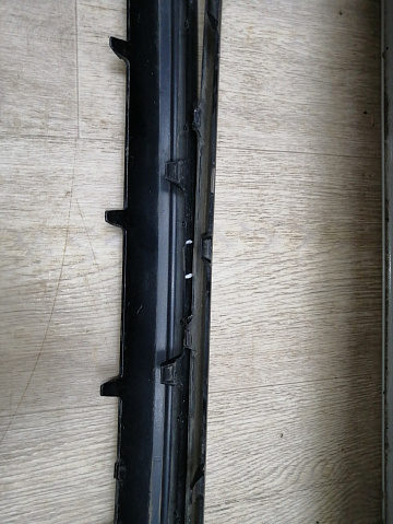 Фотография детали AA045038; Бампер передний; под паркт.; без омыват. (3G0807221) для Volkswagen Passat/БУ; Оригинал; Р1, Мелкий дефект; . Фото номер 20