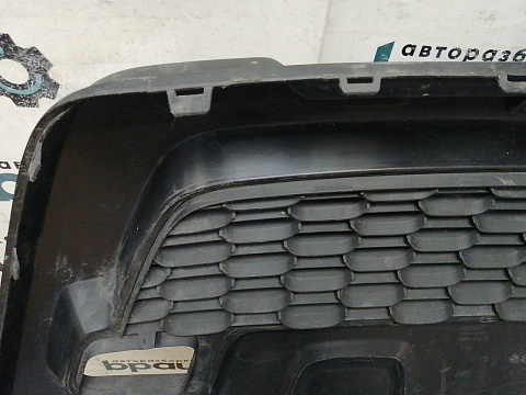 Фотография детали AA041614; Решетка переднего бампера (622542036R) для Renault Duster I рест. (2015-2021)/БУ; Оригинал; Р1, Мелкий дефект; . Фото номер 16