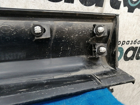 Фотография детали AA035367; Накладка передней правой двери (KB7W-51RA1) для Mazda CX-5 II (2017-2021)/БУ; Оригинал; Р1, Мелкий дефект; . Фото номер 8