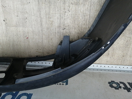 AA044496; Бампер передний; без паркт.; под омыват. (1K0807221D) для Volkswagen Jetta V (2005- 2010)/БУ; Оригинал; Р1, Мелкий дефект; 