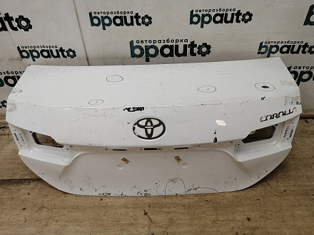 AA038130; Крышка багажника (64401-02A30) для Toyota Corolla/БУ; Оригинал; Р3, Под восстановление; 