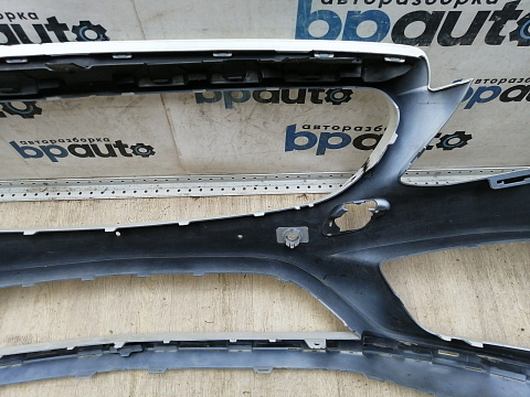 Фотография детали AA046107; Бампер передний, AMG; под паркт.; без омыват. (A2058850925) для Mercedes-Benz C-klasse IV (W205) (2014-2018)/БУ; Оригинал; Р1, Мелкий дефект; . Фото номер 20