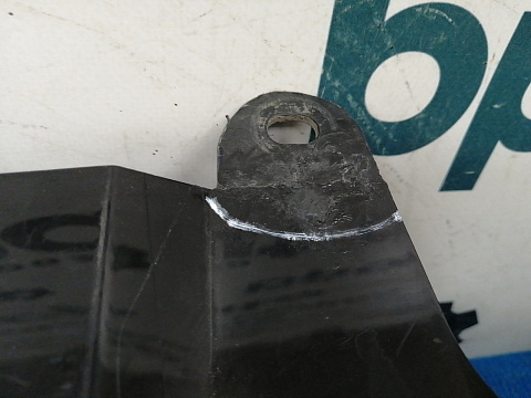 Фотография детали AA037716; Решетка радиатора (62310-3UB0A) для Nissan X-Trail II (T31) рест. (2011-2015)/БУ; Оригинал; Р1, Мелкий дефект; . Фото номер 10