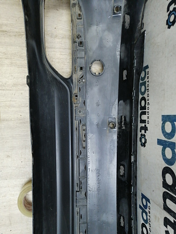 Фотография детали AA046207; Бампер задний; под паркт. (2804111-DB01) для Hongqi H9 I (2020-2026)/БУ; Оригинал; Р1, Мелкий дефект; . Фото номер 19