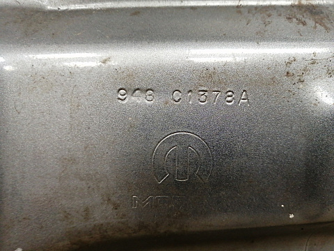 Фотография детали AA037893; Дверь передняя правая (68079386AA) для Jeep Compass I рест. (2010-2013)/БУ; Оригинал; Р2, Удовлетворительное; . Фото номер 23