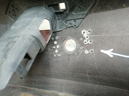 BA000223; Бампер передний; под паркт.; под омыват. (5G0807221) для Volkswagen Golf/БУ; Оригинал; Р1, Мелкий дефект; 