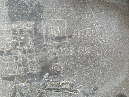 AA045408; Бампер передний; без паркт.; без омыват. (13225746) для Opel Astra/БУ; Оригинал; Р1, Мелкий дефект; 