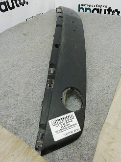 AA002911; Накладка на решетку переднего бампера (EH45-50B31) для Mazda CX-7 I рест. (2009-2012)/БУ; Оригинал; Р1, Мелкий дефект; 