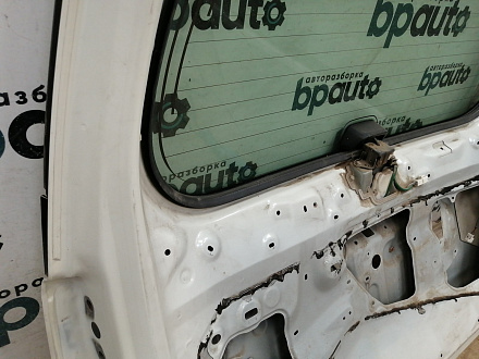 AA044246; Крышка багажника (67005-60F50) для Lexus GX460/БУ; Оригинал; Р1, Мелкий дефект; 