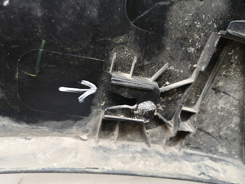 Фотография детали AA029786; Накладка переднего правого крыла (87714-D7000) для Hyundai Tucson III (2015-2018)/БУ; Оригинал; Р2, Удовлетворительное; . Фото номер 6