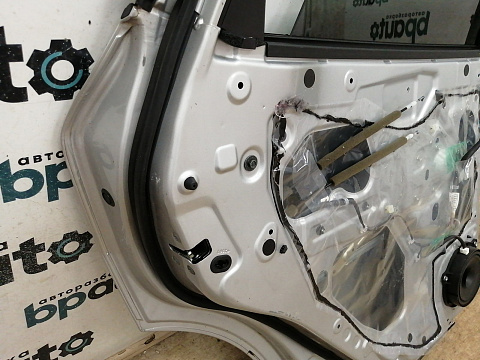 Фотография детали AA040170; Дверь задняя левая (H210A-1AAAA) для Nissan Murano Z51/БУ; Оригинал; Р0, Хорошее; . Фото номер 16