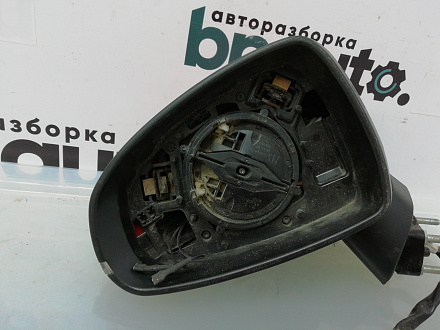 AA000408; Зеркало левое, 6 контактов (8X1 857 409 F) для Audi A1/БУ; Оригинал; Р1, Мелкий дефект; 