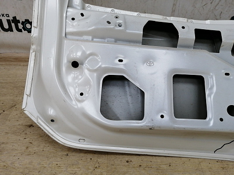 Фотография детали AA021032; Крышка багажника (67005-47170) для Toyota Prius/БУ; Оригинал; Р2, Удовлетворительное; . Фото номер 13