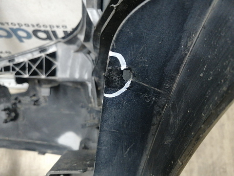 Фотография детали AA045459; Бампер передний AMG; под паркт.; под омыват. (A2128853525) для Mercedes-Benz E-klasse W212 S212/БУ; Оригинал; Р1, Мелкий дефект; . Фото номер 19