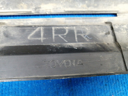 AA023934; Накладка на дверь задняя правая, нижняя (75077-42010) для Toyota Rav4 40 (2013 — 2015)/БУ; Оригинал; Р1, Мелкий дефект; 