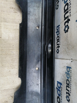 AA046071; Бампер задний, узкий молдинг; под паркт. (85022-BC640) для Nissan Micra III (K12) рест. (2007-2010)/БУ; Оригинал; Р1, Мелкий дефект; 