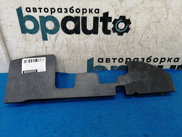 Дефлектор радиатора правый, направляющая возд. потока Киа CEED I Hatchback 5D рест. 2010- 2012, б/у, фото 1