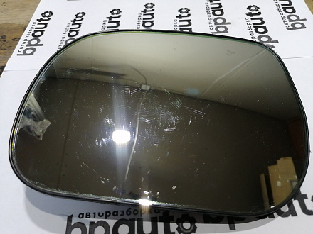 AA045080; Зеркальный элемент левый (87961-42780) для Toyota Rav4/БУ; Оригинал; Р1, Мелкий дефект; 