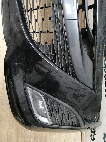 Фотография детали AA041726; Бампер передний, Sport; без паркт.; без омыват. (BBN2-50031) для Mazda 3 BL/БУ; Оригинал; Р1, Мелкий дефект; . Фото номер 3