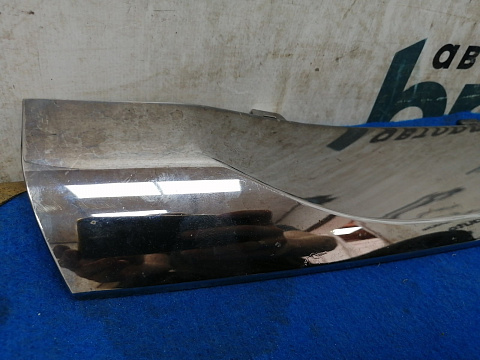 Фотография детали AA030281; Молдинг решетки радиатора (531250K120) для Toyota Fortuner II (2015- 2020)/БУ; Оригинал; Р0, Хорошее; . Фото номер 2