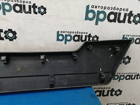 Фотография детали AA030539; Накладка крышки багажника нижняя, пластик (90901-JG00A) для Nissan X-Trail T31/БУ; Оригинал; Р1, Мелкий дефект; . Фото номер 10